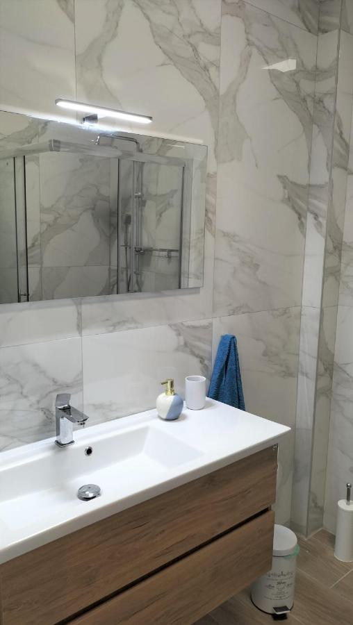 To Helidoni Apartment & Gardens Никити Екстериор снимка